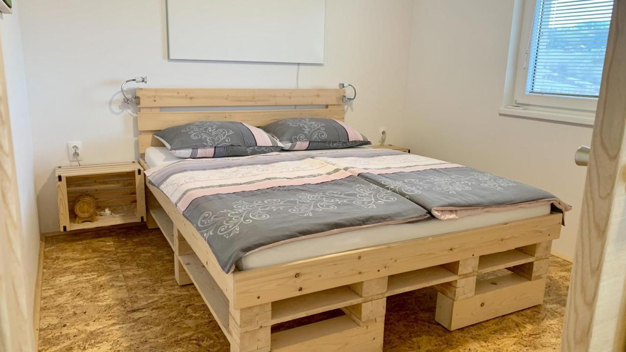 Holiday House Zlacka Gorca Pristava pri Mestinju Bagian luar foto