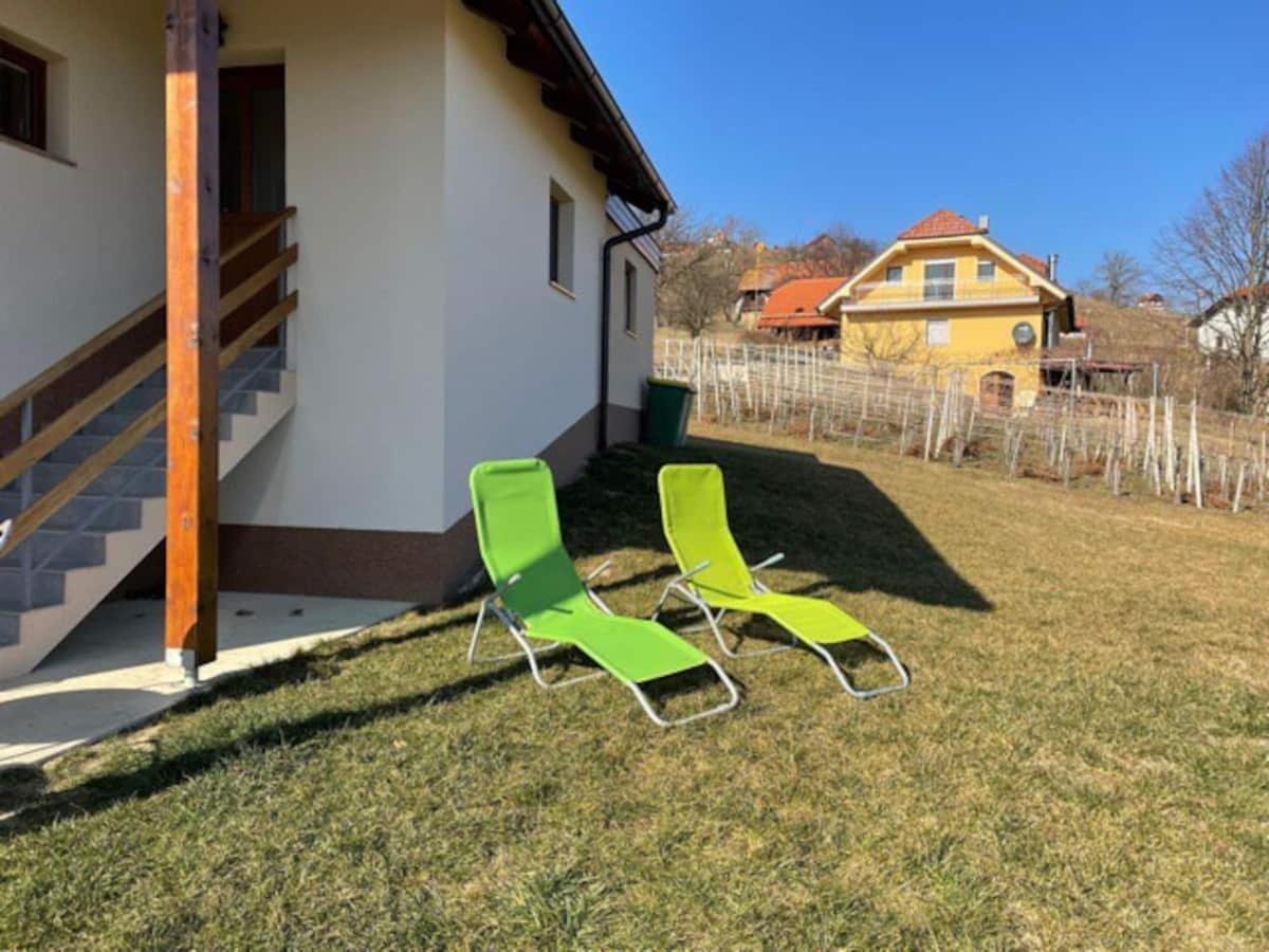 Holiday House Zlacka Gorca Pristava pri Mestinju Bagian luar foto